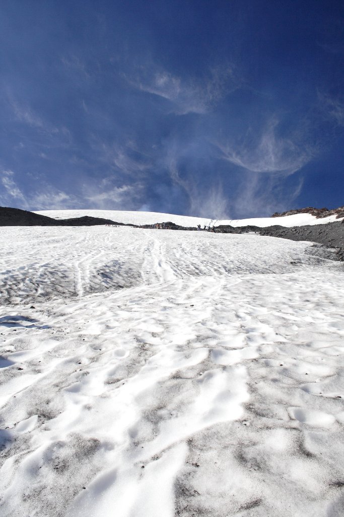 03-Some snow on the lower slope.jpg - Some snow on the lower slope